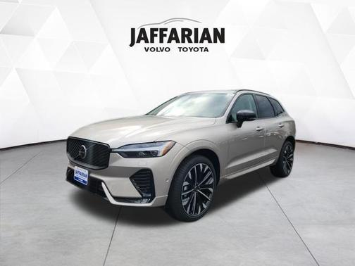 2026 Volvo XC60 B5 Ultra