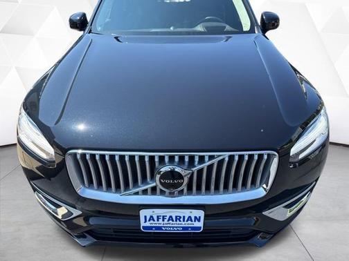 2024 Volvo XC90 Recharge Plug-In Hybrid T8 Ultimate 6-Seater