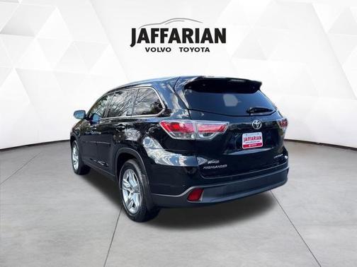 2016 Toyota Highlander Limited Platinum