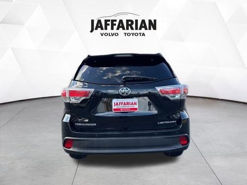 2016 Toyota Highlander Limited Platinum