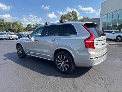 2024 Volvo XC90 B6 Plus Bright Theme 7-Seater