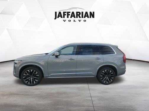 2026 Volvo XC90 B6 Ultra 7-Seater