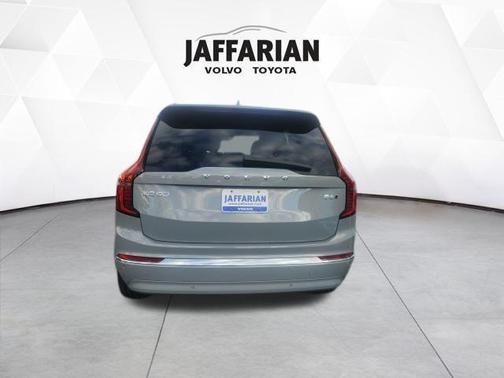 2026 Volvo XC90 B6 Ultra 7-Seater