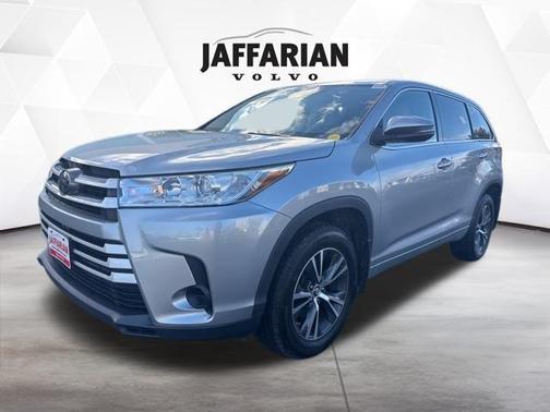 2018 Toyota Highlander LE