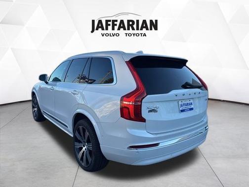 2025 Volvo XC90 Plug-In Hybrid T8 Ultra 7-Seater