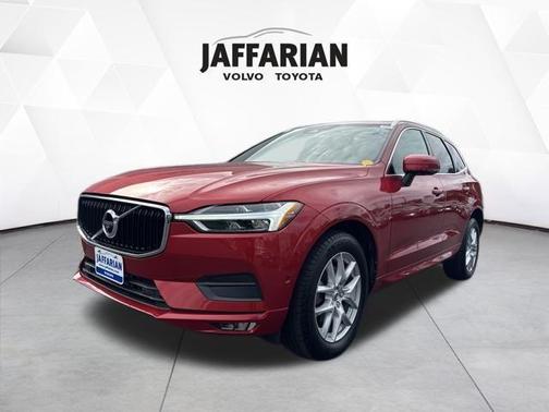 2018 Volvo XC60 T5 Momentum