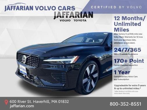 2024 Volvo S60 Recharge Plug-In Hybrid T8 Plus Dark Theme