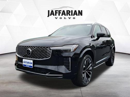 2026 Volvo XC90 B6 Ultra 7-Seater