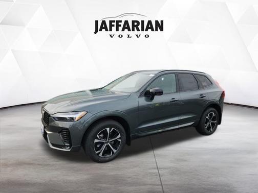 2026 Volvo XC60 B5 Core