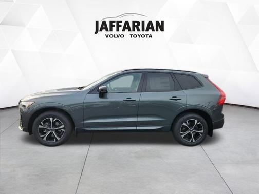 2026 Volvo XC60 B5 Core