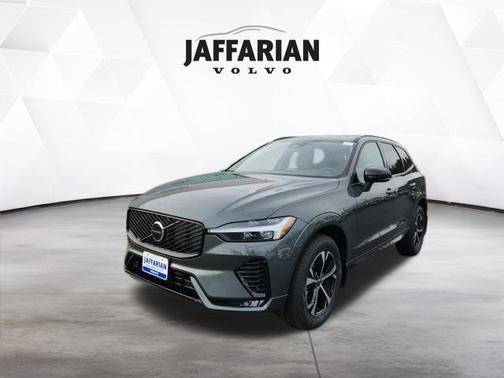 2026 Volvo XC60 B5 Core