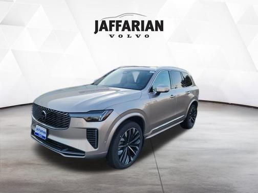 2026 Volvo XC90 B6 Plus 6-Seater