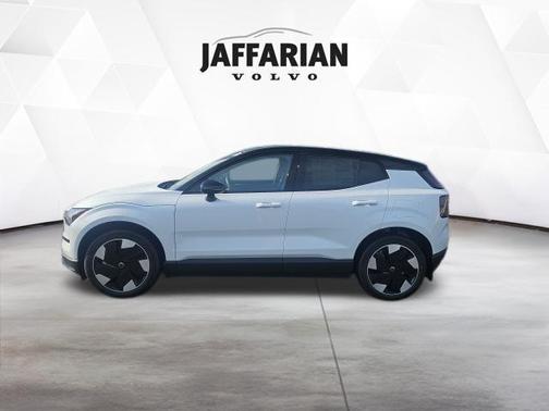 Crystal White 2026 Volvo EX30 Twin Motor Performance Plus