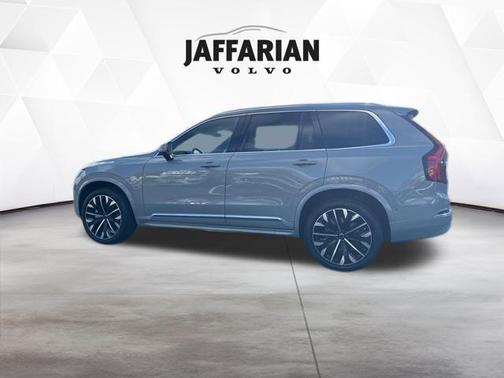 2026 Volvo XC90 B5 Plus 7-Seater