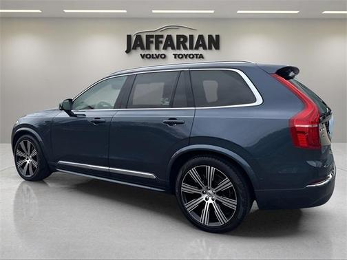 2024 Volvo XC90 B6 Ultimate Bright Theme 7-Seater