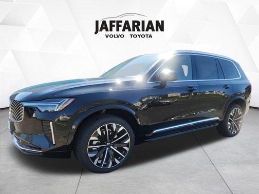 2025 Volvo XC90 B6 Plus 7-Seater