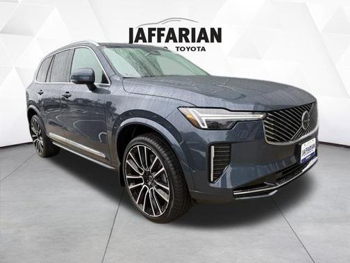 2026 Volvo XC90 B5 Plus 7-Seater