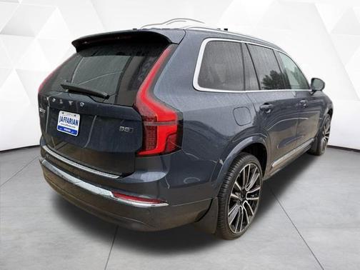 2026 Volvo XC90 B5 Plus 7-Seater
