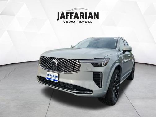 2026 Volvo XC90 B6 Ultra 7-Seater