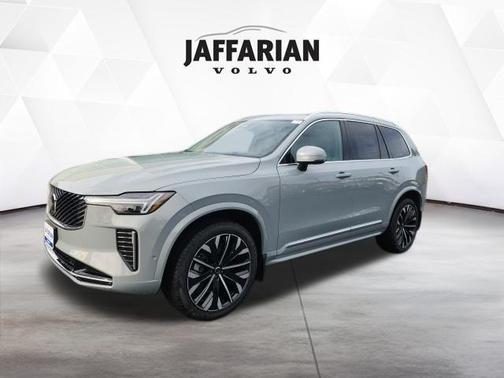 2026 Volvo XC90 B6 Ultra 7-Seater