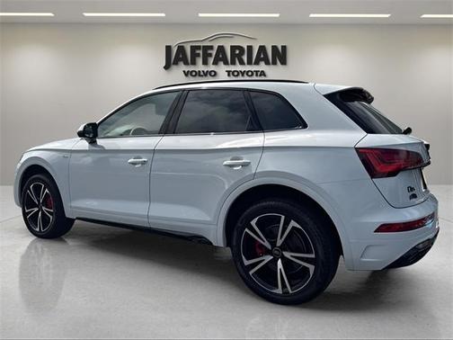 2025 Audi Q5 45 S line quattro Premium