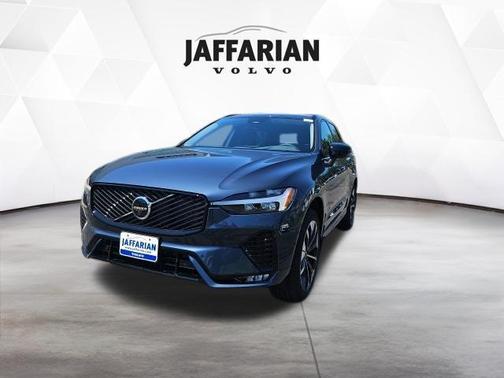 Denim Blue Metallic 2026 Volvo XC60 B5 Plus