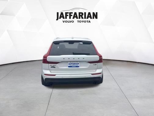 2018 Volvo XC60 T5 Momentum