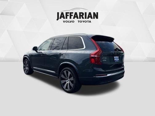2025 Volvo XC90 Plug-In Hybrid T8 Plus 7-Seater
