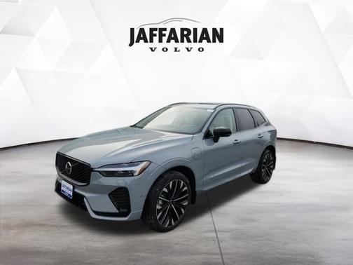 2026 Volvo XC60 Plug-In Hybrid T8 Ultra
