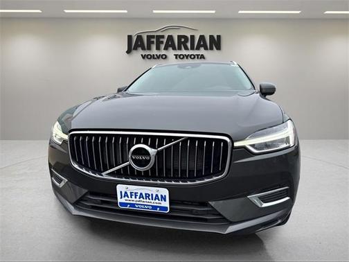 2018 Volvo XC60 Recharge Plug-In Hybrid T8 Inscription