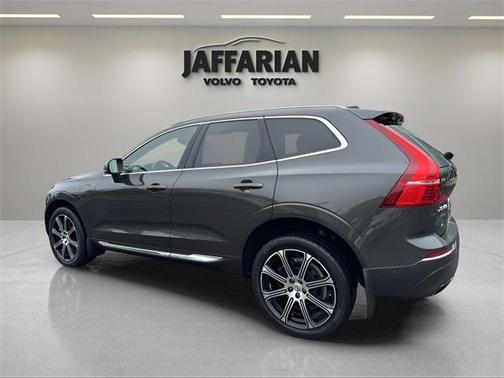 2018 Volvo XC60 Recharge Plug-In Hybrid T8 Inscription