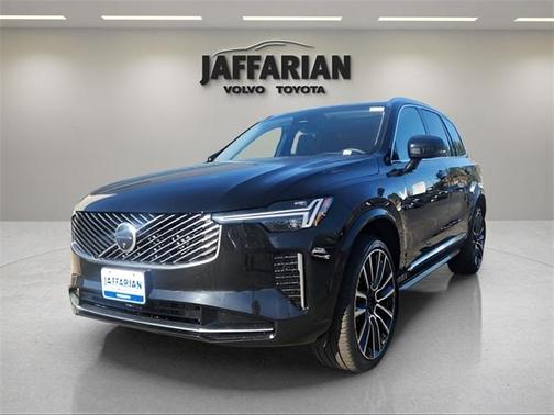 2025 Volvo XC90 B6 Ultra