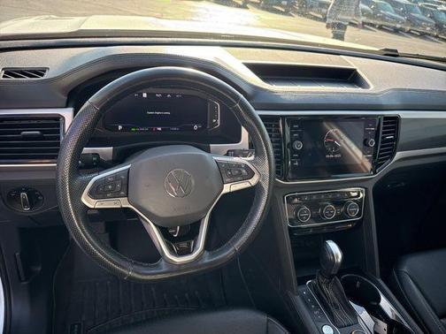 2022 Volkswagen Atlas 3.6 V6 SEL R-Line