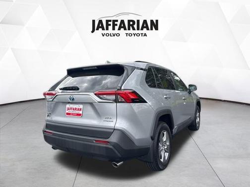 2023 Toyota RAV4 Hybrid XLE