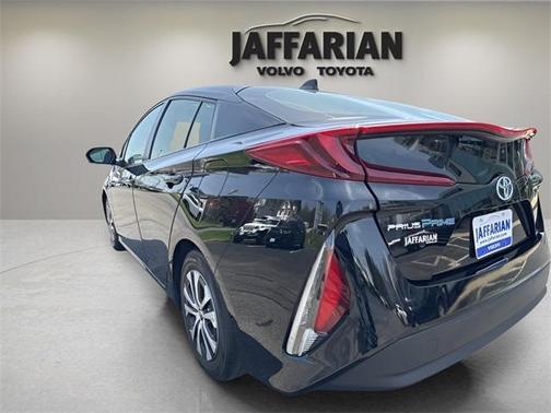 2022 Toyota Prius Prime LE