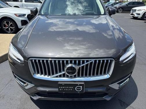 2024 Volvo XC90 Recharge Plug-In Hybrid T8 Ultimate Bright Theme 7-Seater