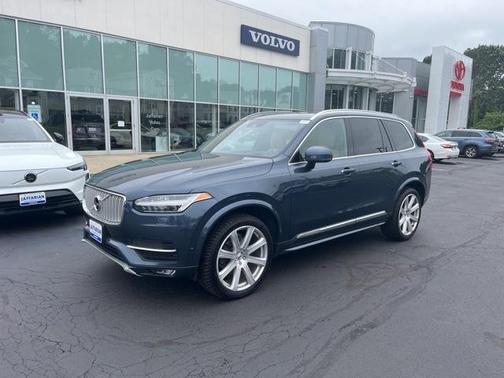 2019 Volvo XC90 T6 Inscription