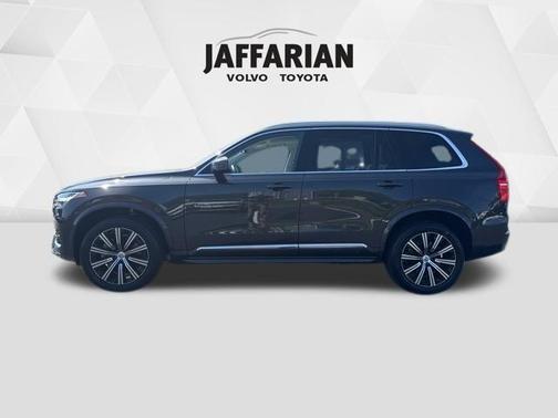 2024 Volvo XC90 B5 Core Bright Theme