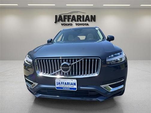 2024 Volvo XC90 Recharge Plug-In Hybrid T8 Plus Bright Theme 7 Passenger