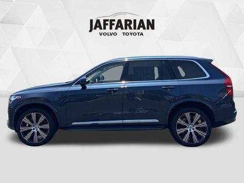 2024 Volvo XC90 Recharge Plug-In Hybrid T8 Plus Bright Theme 7 Passenger