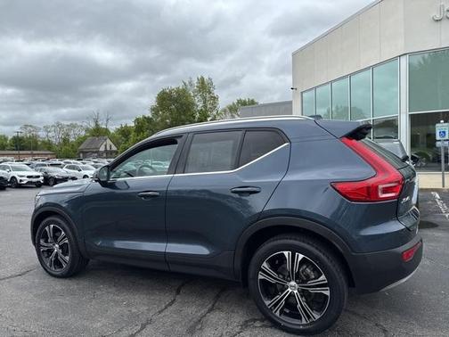 2021 Volvo XC40 T5 Inscription
