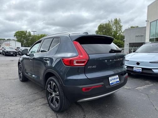2021 Volvo XC40 T5 Inscription