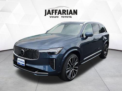 2026 Volvo XC90 B6 Plus 7-Seater