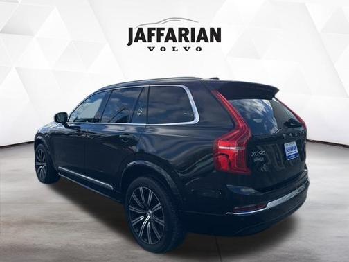 2023 Volvo XC90 B6 Plus 7-Seater