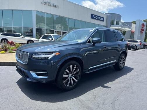 2024 Volvo XC90 B6 Plus Bright Theme 7-Seater