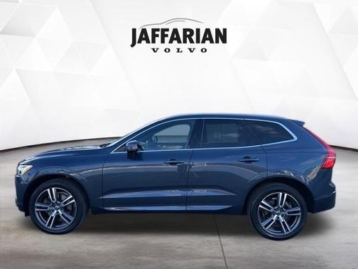 2020 Volvo XC60 T6 Momentum