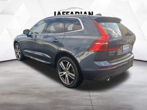 2020 Volvo XC60 T6 Momentum