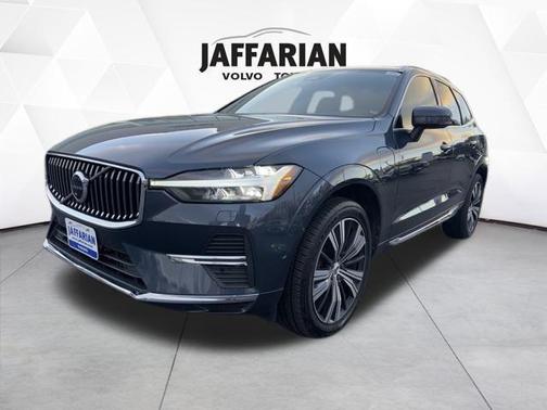 2022 Volvo XC60 Recharge Plug-In Hybrid T8 Inscription