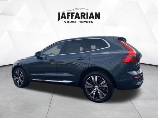 2022 Volvo XC60 Recharge Plug-In Hybrid T8 Inscription