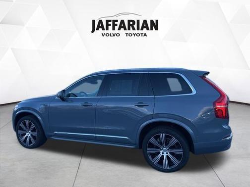 2023 Volvo XC90 Recharge Plug-In Hybrid T8 Plus Bright Theme 7 Passenger